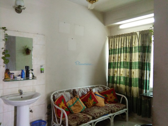Urgent Sale 1700 Sqft Ready Flat @ Uttara